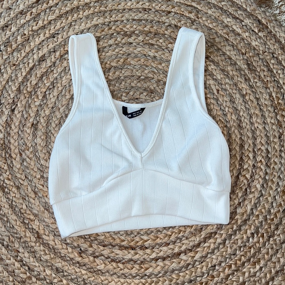 white tank